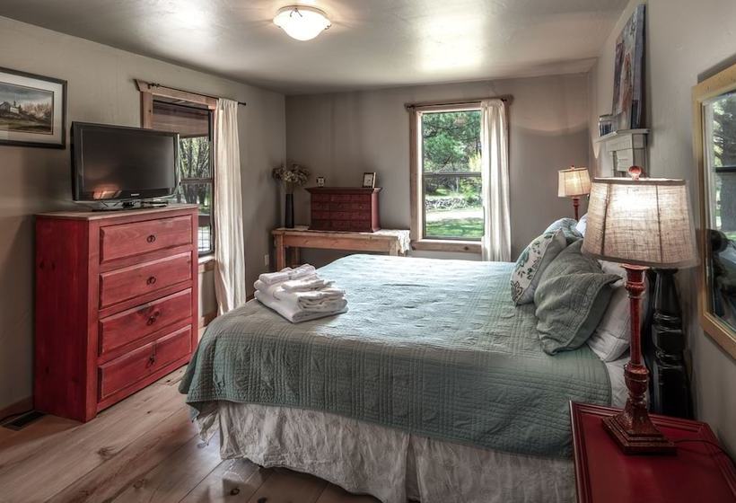 Riverside Dreams By Vtrips