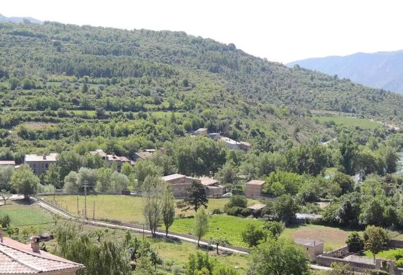 客栈  Fonda Can Fasersia