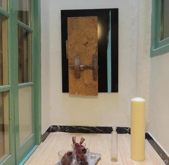 客栈  Fonda Can Fasersia