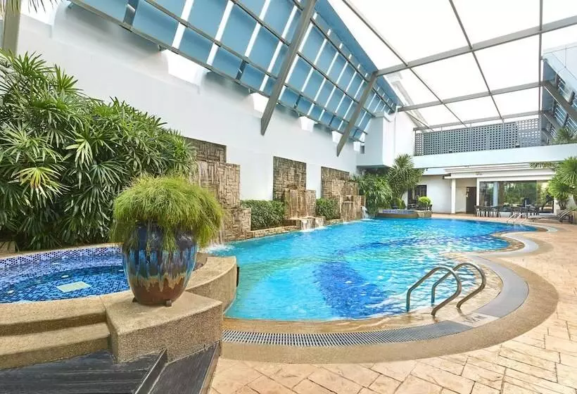 هتل Adina Serviced Apartments Singapore Orchard