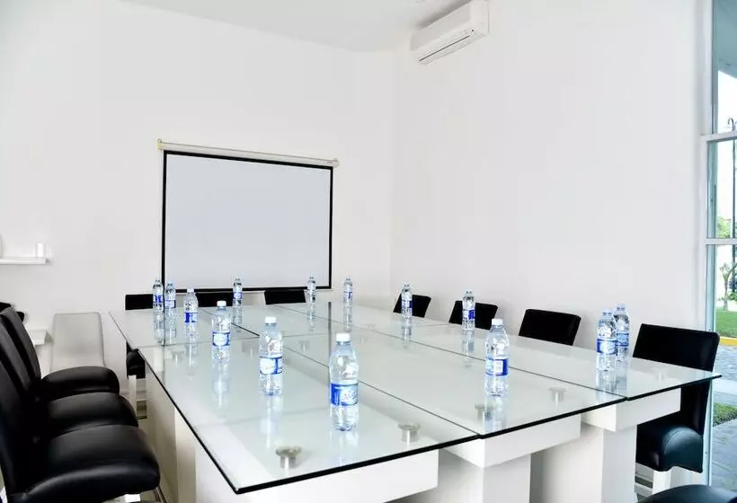 בית מלון כפרי Best Western Plus Luna Del Mar