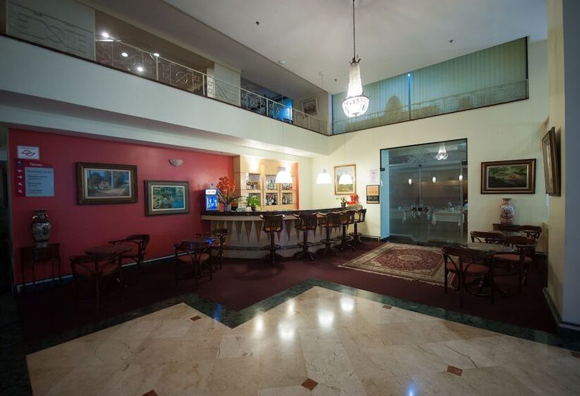 ホテル Carlton Plaza São José Dos Campos