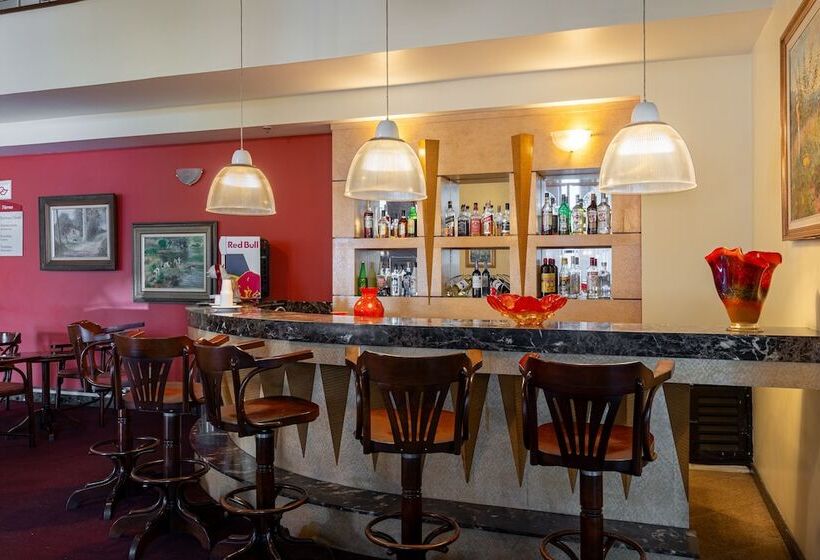 ホテル Carlton Plaza São José Dos Campos