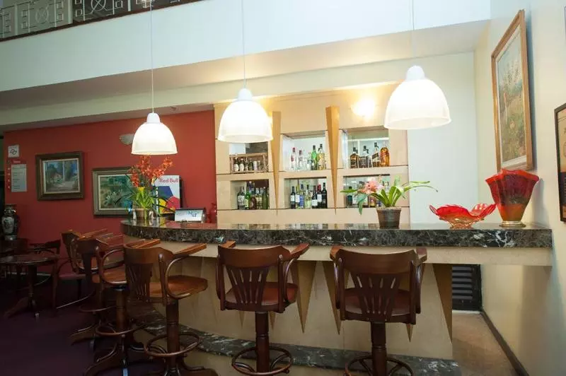 Отель Carlton Plaza São José Dos Campos