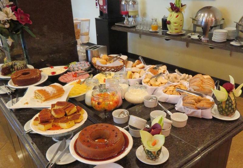 ホテル Carlton Plaza São José Dos Campos