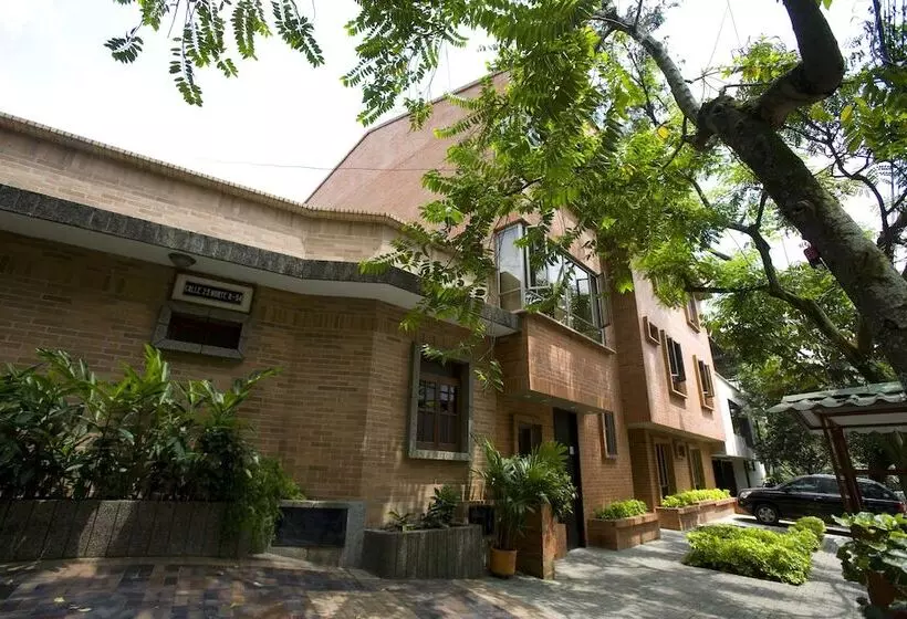 هتل Casa Santa Monica Norte