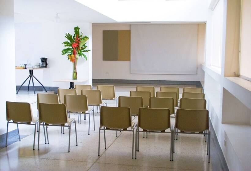 هتل Casa Santa Monica Norte