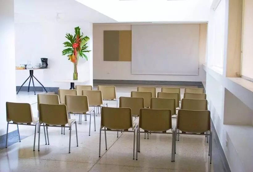 هتل Casa Santa Monica Norte