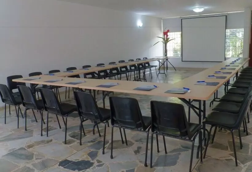 هتل Casa Santa Monica Norte