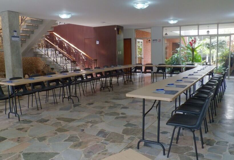 هتل Casa Santa Monica Norte