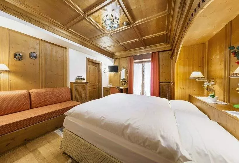 Отель Columbia & Spa