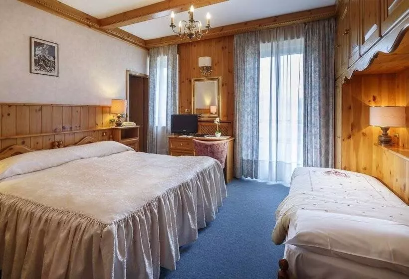 Отель Columbia & Spa