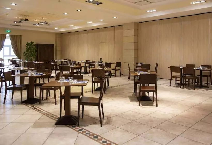 酒店 Dolmen Sport Resort