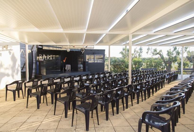 فندق Dolmen Sport Resort