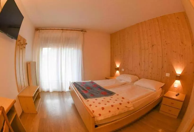 Отель El Laresh