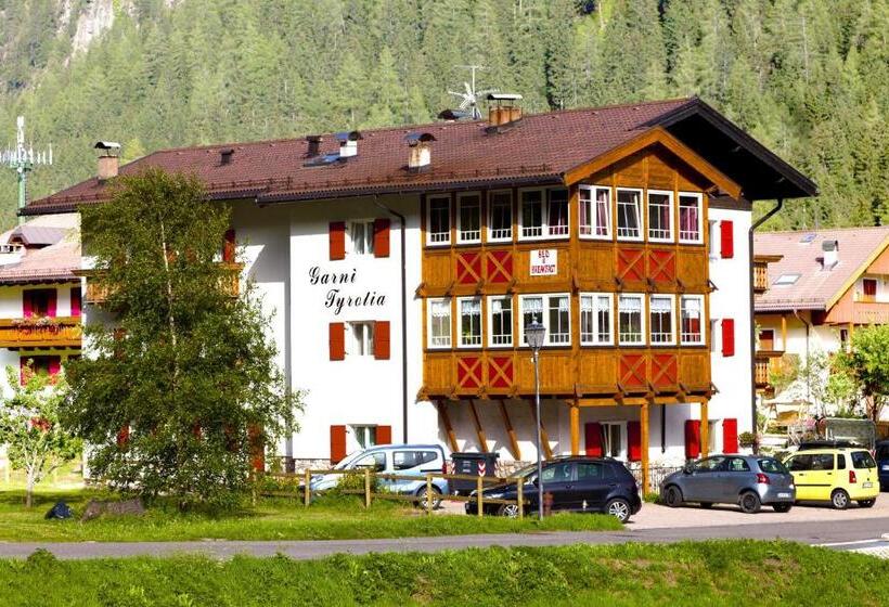 Отель Garni Tyrolia