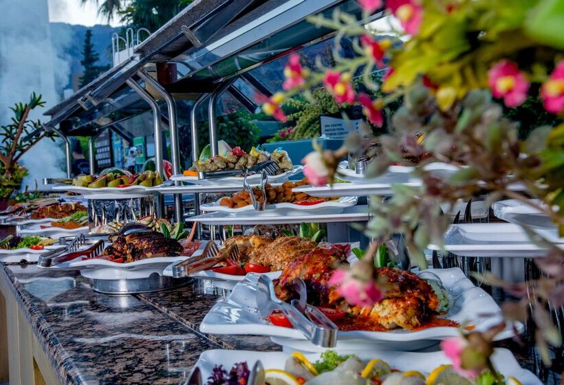 ホテル Greenwood Kemer Resort