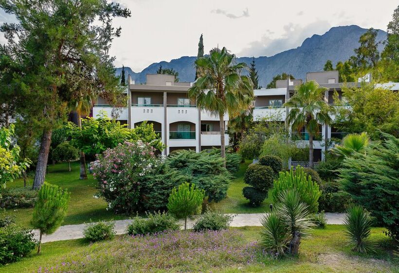 ホテル Greenwood Kemer Resort