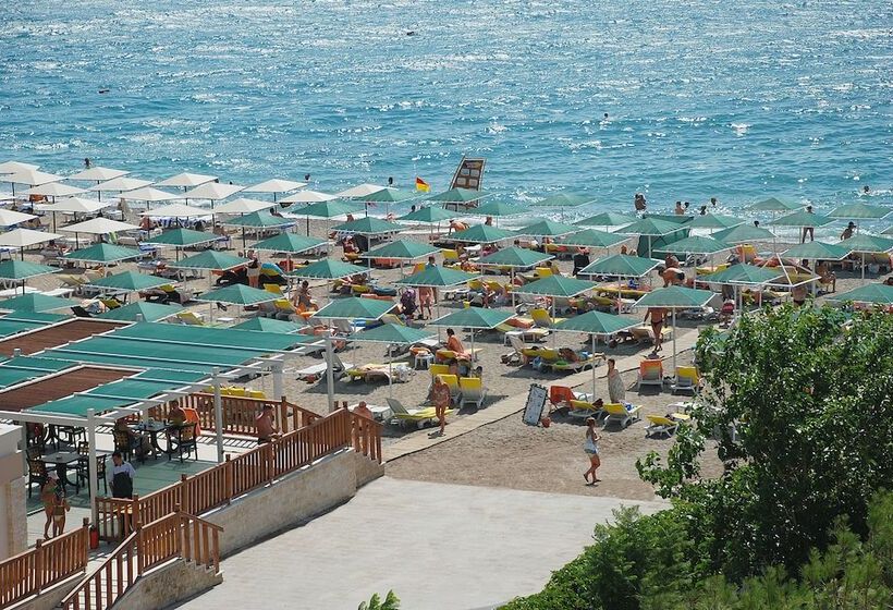 ホテル Greenwood Kemer Resort