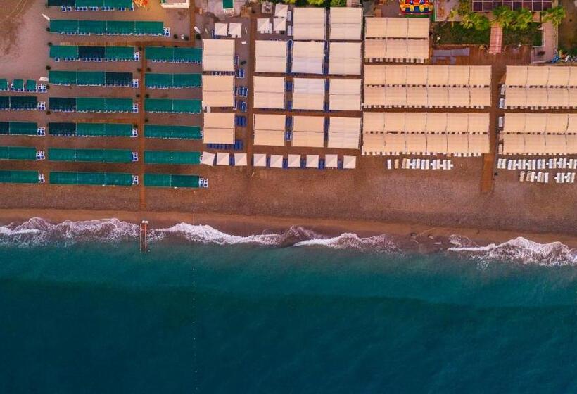 ホテル Greenwood Kemer Resort