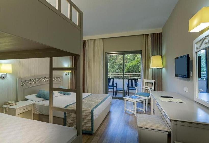 ホテル Greenwood Kemer Resort