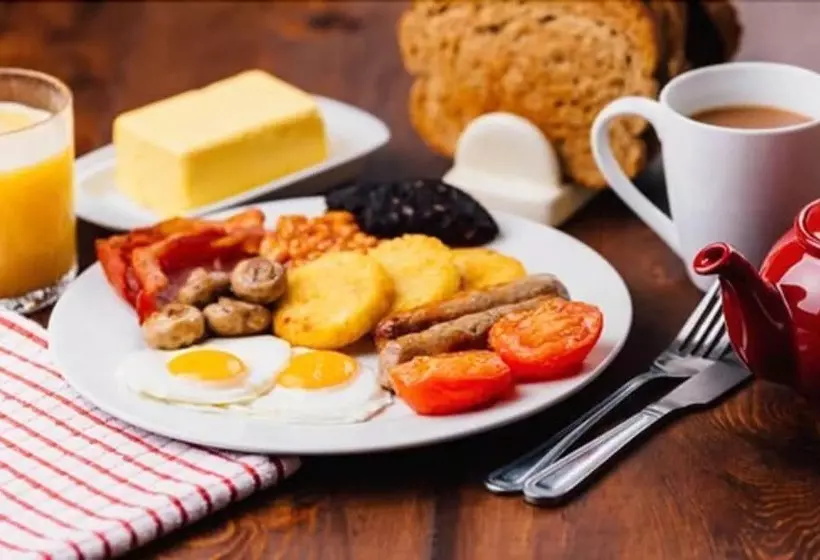 فندق Honest Lawyer