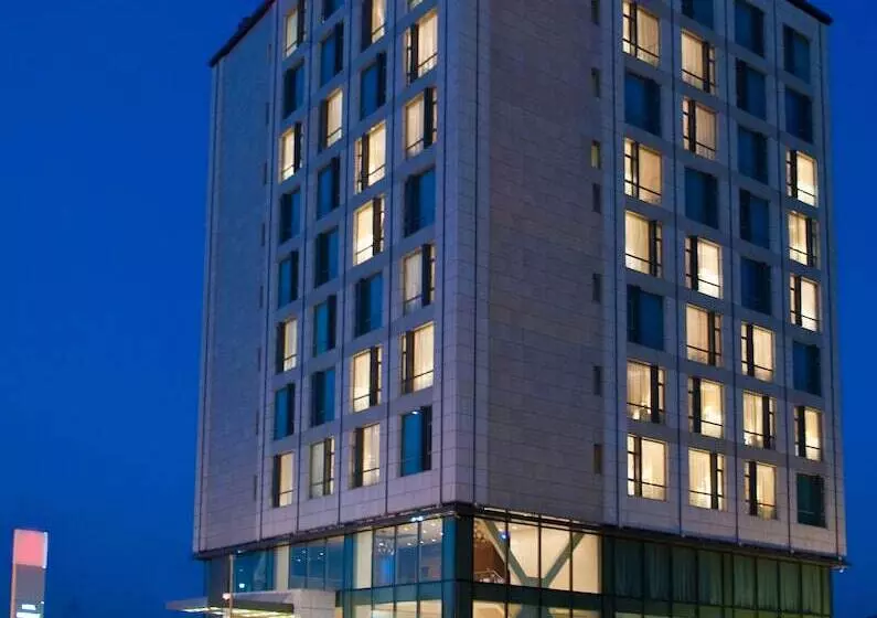 酒店 Hp Tower One Brasov