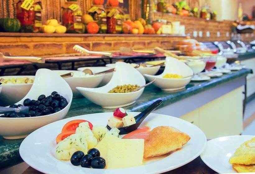 هتل Kazzhol Almaty