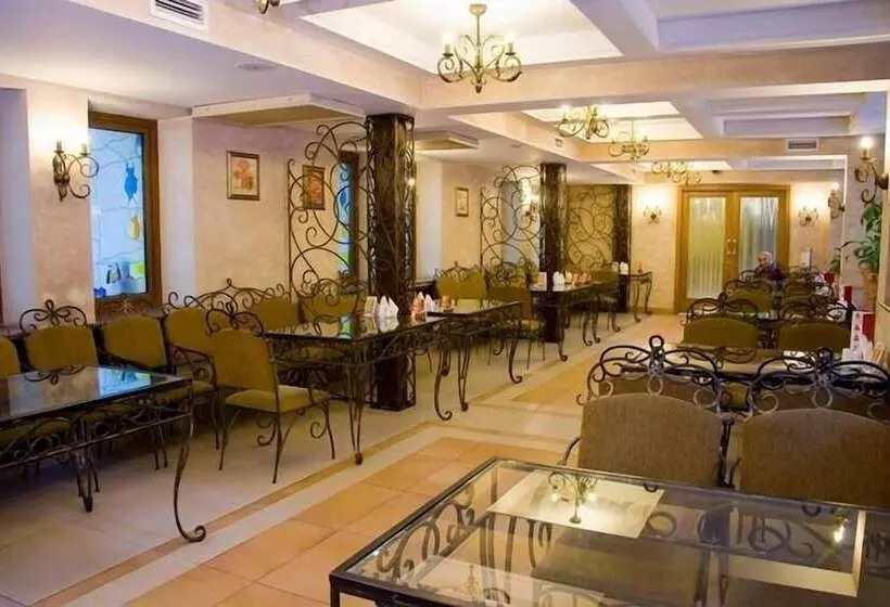 هتل Kazzhol Almaty