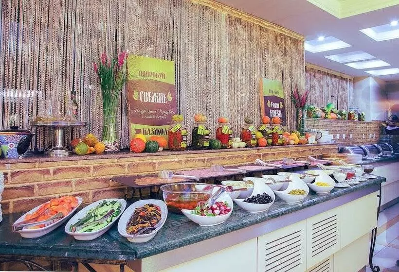 هتل Kazzhol Almaty