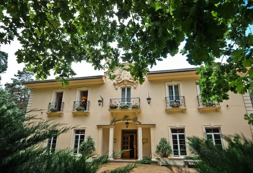 فندق Kronon Park