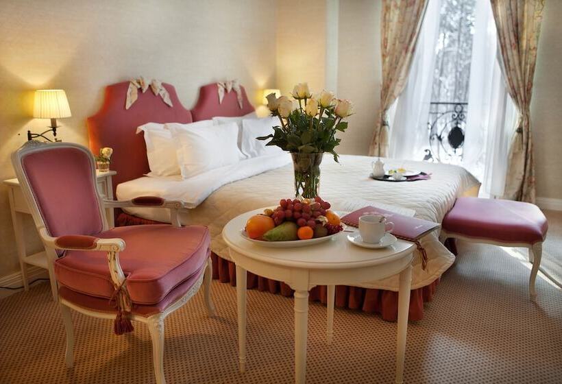 فندق Kronon Park