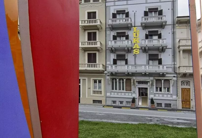 Hotel Lukas