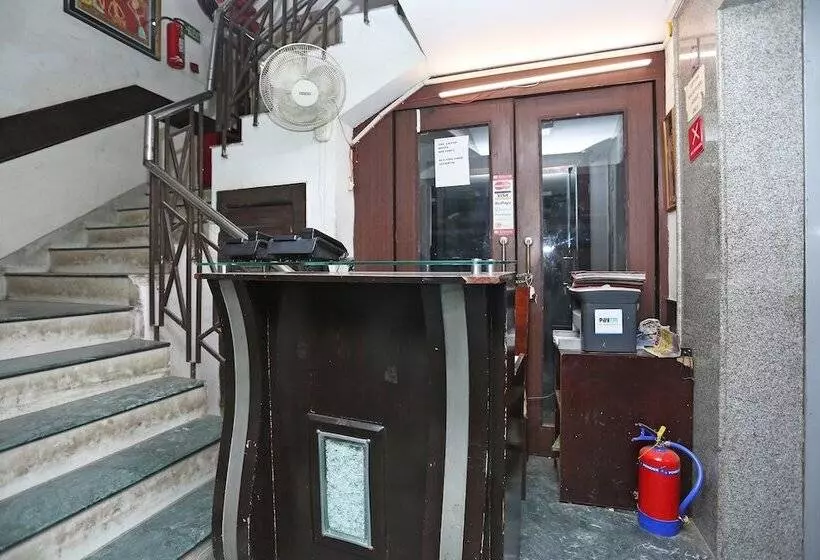 ホテル Parkland Kailash Colony