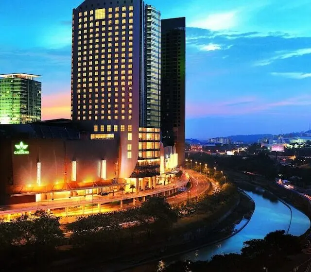 هتل St Giles Mid Valley Kuala Lumpur