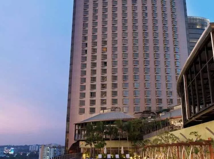 هتل St Giles Mid Valley Kuala Lumpur