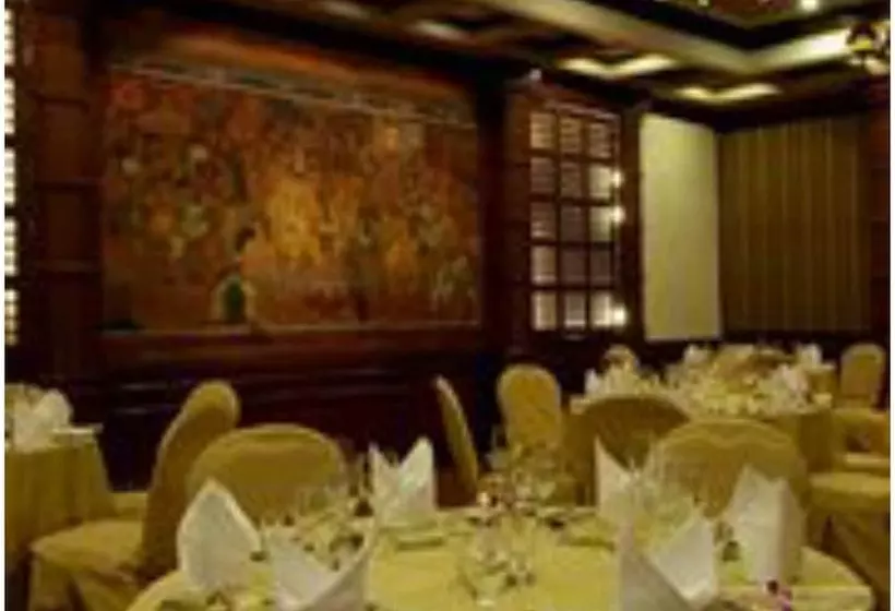 호텔 Vivanta Ernakulam, Marine Drive