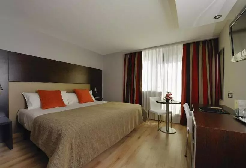 Hôtel Turia Granada