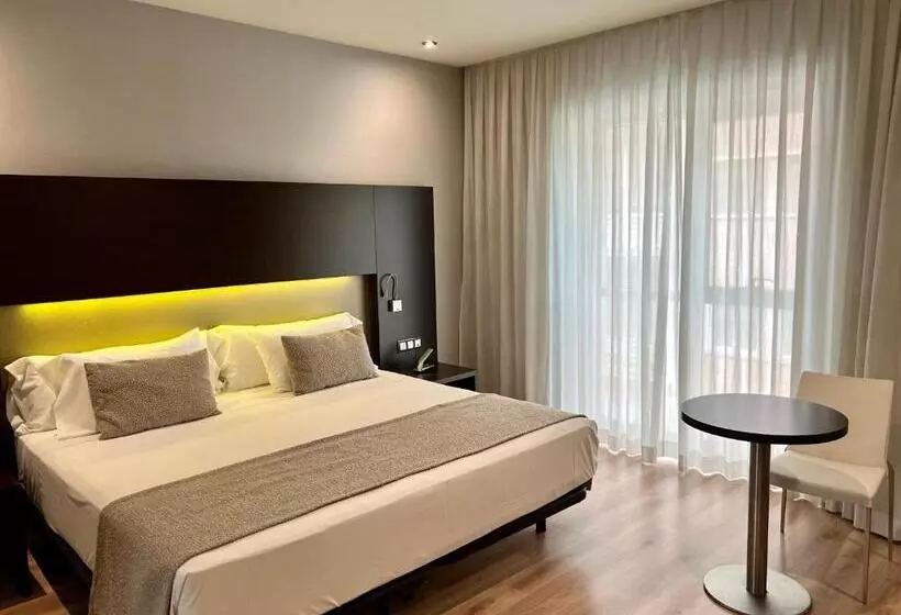 Hôtel Turia Granada