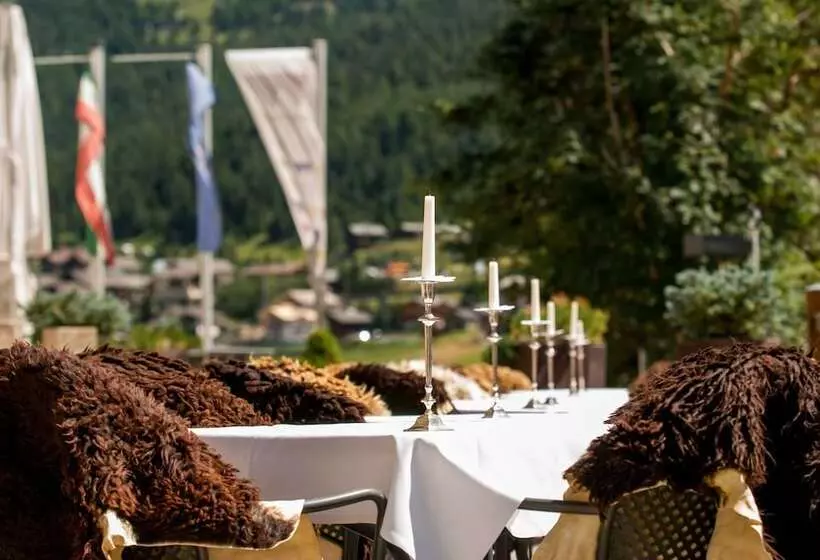 Lac Salin Spa & Mountain Resort