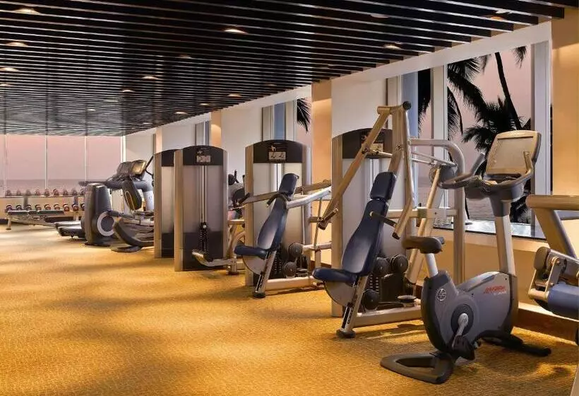 Novotel Mumbai Juhu Beach