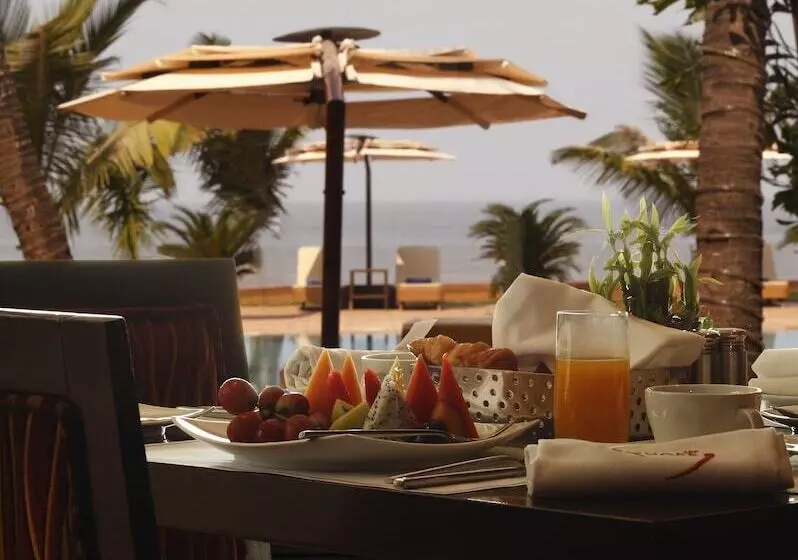 Novotel Mumbai Juhu Beach