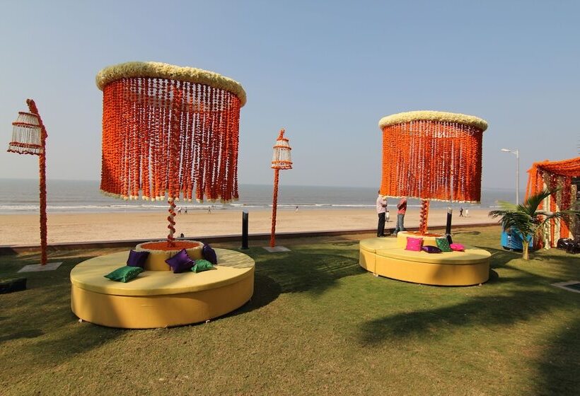 Novotel Mumbai Juhu Beach