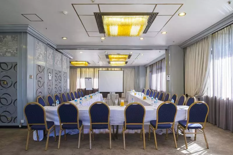 Rainbow Towers Hotel And Conference Centre