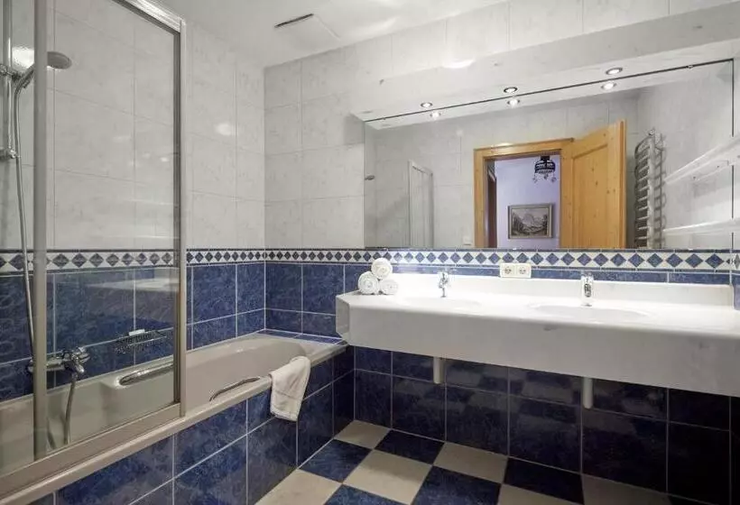 Alt Montafon Hotel Appartements By Pferd Auf Wolke