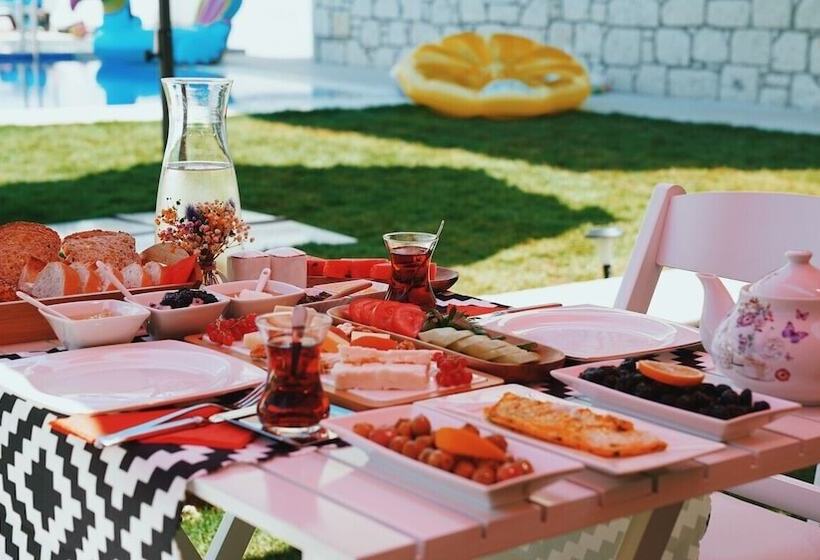 Hotel Kybele Alacati