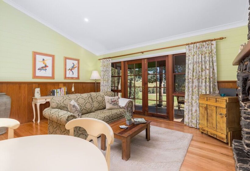 Friday Creek Retreat