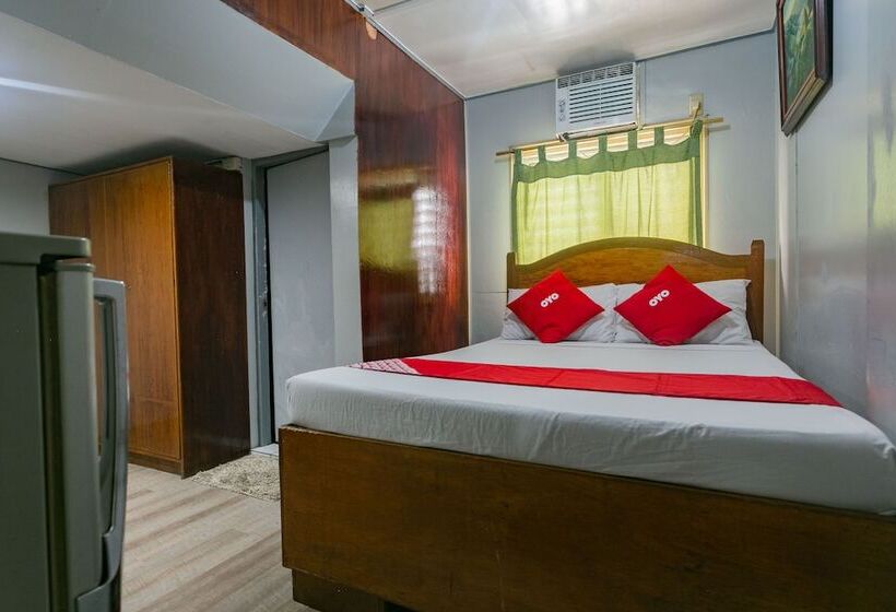 هتل Oyo 722 Slouch Hat Inn