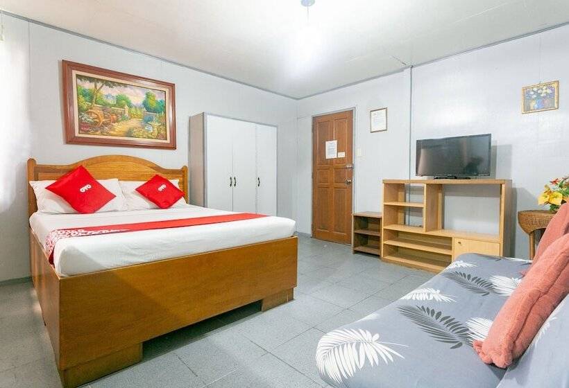 هتل Oyo 722 Slouch Hat Inn