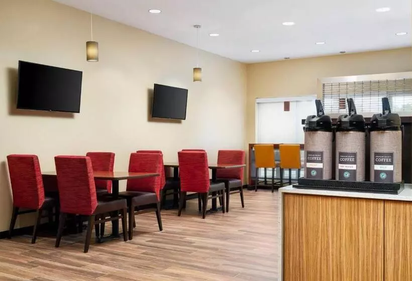 Hotelli Towneplace Suites By Marriott Leesburg